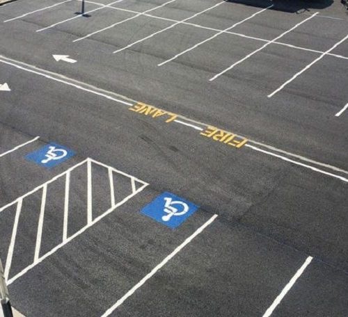 خط کشی پارکینگ